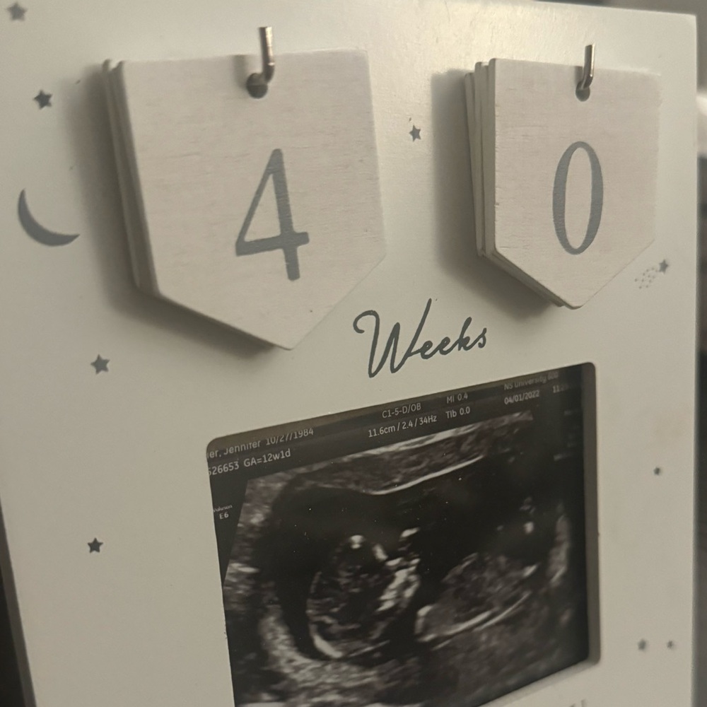 Adorable & FUN Picture Frame for your beautiful sonogram photo!! 🤗 🥰 🤍 🩵 💖